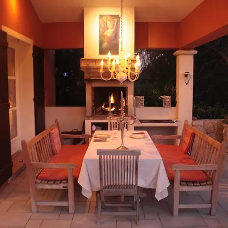 La Fourmiliere Villa
